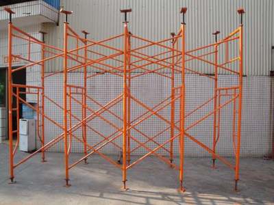 在腳手架上進行電、氣焊作業的安全要求